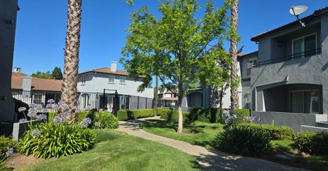 5201 Laguna Oaks Dr #121, Unit 121, Elk Grove, CA 95758 Photo