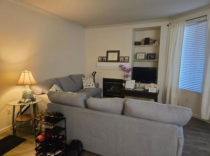 5201 Laguna Oaks Dr #121, Unit 121, Elk Grove, CA 95758 Photo