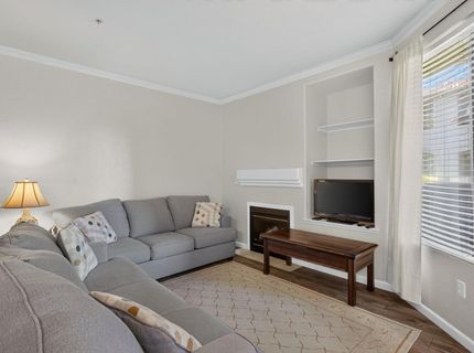 5201 Laguna Oaks Dr #121, Unit 121, Elk Grove, CA 95758 Photo