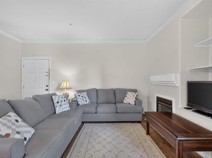 5201 Laguna Oaks Dr #121, Unit 121, Elk Grove, CA 95758 Photo