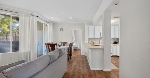 5201 Laguna Oaks Dr #121, Unit 121, Elk Grove, CA 95758 Photo