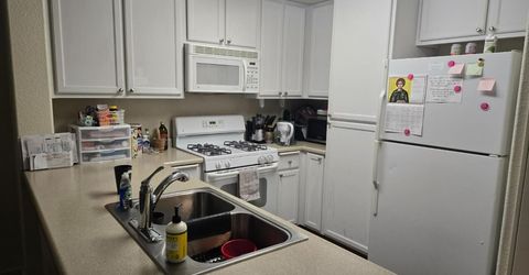 5201 Laguna Oaks Dr #121, Unit 121, Elk Grove, CA 95758 Photo