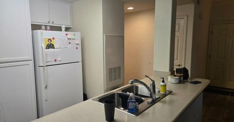 5201 Laguna Oaks Dr #121, Unit 121, Elk Grove, CA 95758 Photo