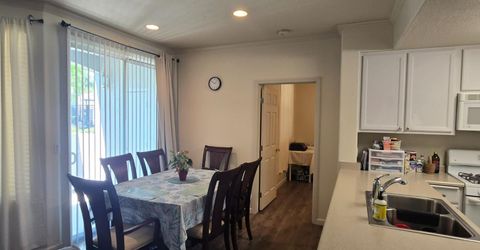 5201 Laguna Oaks Dr #121, Unit 121, Elk Grove, CA 95758 Photo