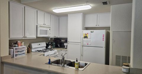 5201 Laguna Oaks Dr #121, Unit 121, Elk Grove, CA 95758 Photo