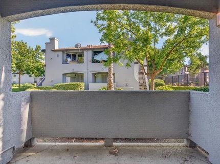 5201 Laguna Oaks Dr #121, Unit 121, Elk Grove, CA 95758 Photo