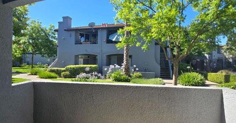 5201 Laguna Oaks Dr #121, Unit 121, Elk Grove, CA 95758 Photo