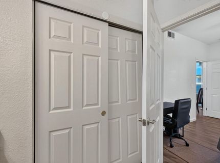 5201 Laguna Oaks Dr #121, Unit 121, Elk Grove, CA 95758 Photo