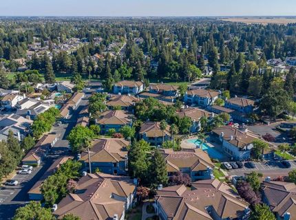 5201 Laguna Oaks Dr #121, Unit 121, Elk Grove, CA 95758 Photo