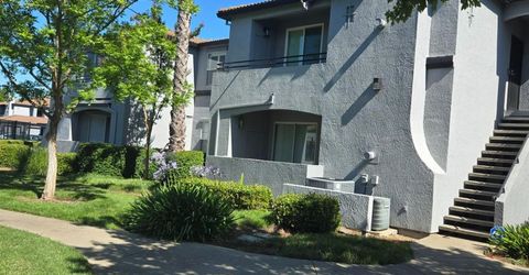 5201 Laguna Oaks Dr #121, Unit 121, Elk Grove, CA 95758 Photo