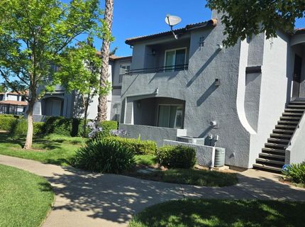 5201 Laguna Oaks Dr #121, Unit 121, Elk Grove, CA 95758 Photo
