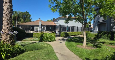 5201 Laguna Oaks Dr #121, Unit 121, Elk Grove, CA 95758 Photo