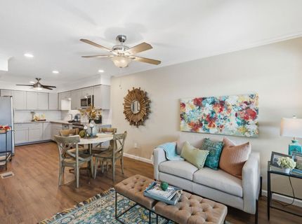 145 N Grant Ln, Folsom, CA 95630 Photo