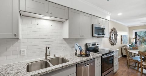 145 N Grant Ln, Folsom, CA 95630 Photo