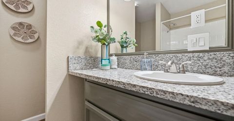 145 N Grant Ln, Folsom, CA 95630 Photo