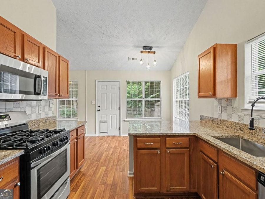 Property Image 7