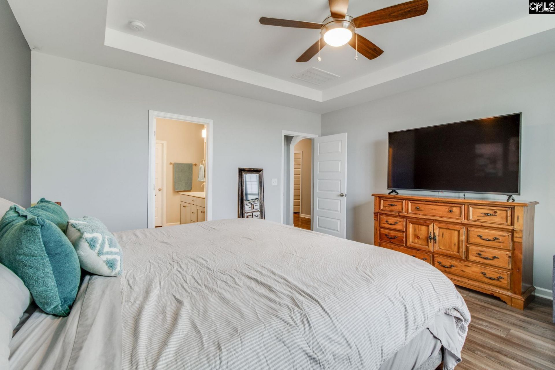 328 Underhill Drive Photo 22