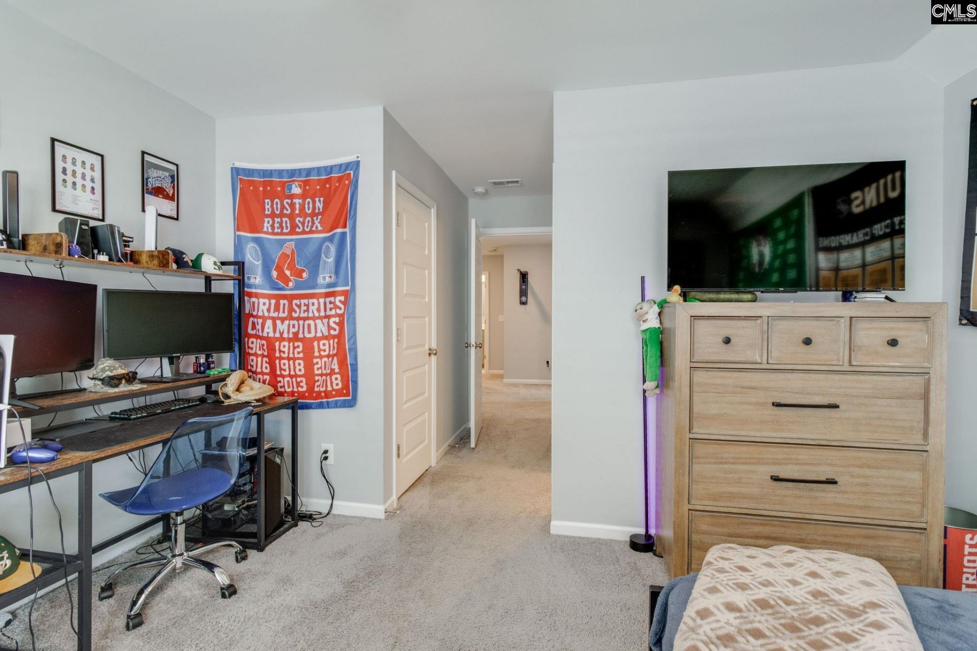 328 Underhill Drive Photo 30