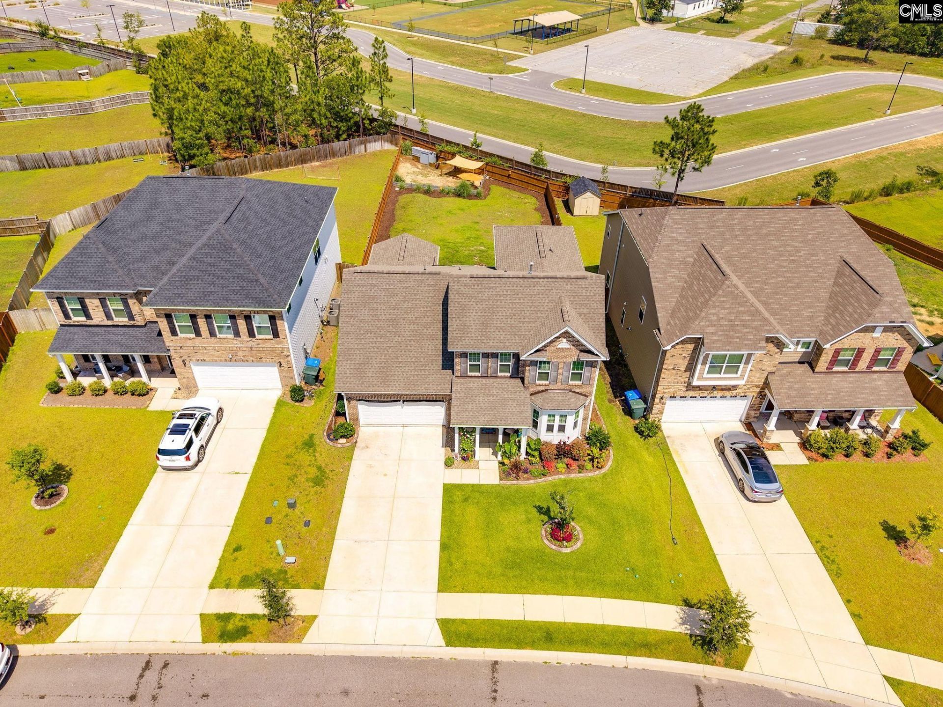 328 Underhill Drive Photo 42