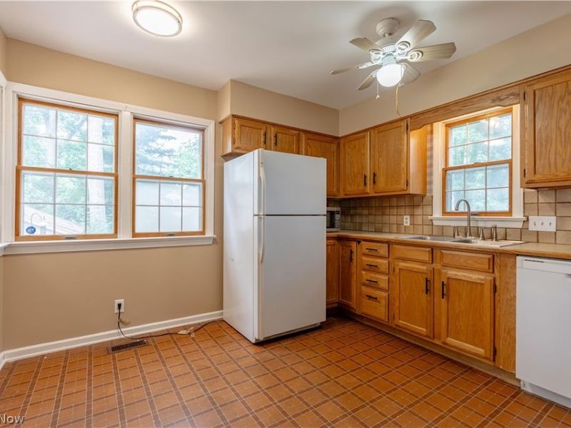 2312 14th Street, Cuyahoga Falls, OH 44223 Photo 5
