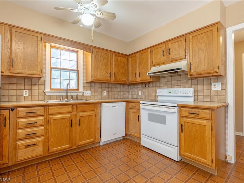 2312 14th Street, Cuyahoga Falls, OH 44223 Photo 6
