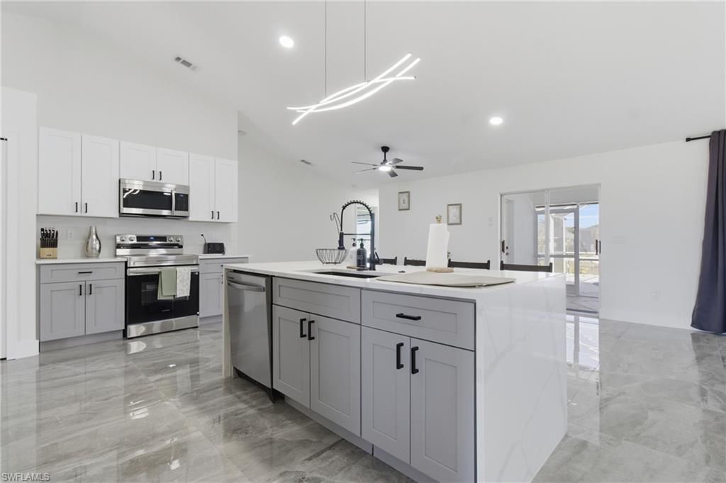 619 SW 26th Ter , Cape Coral, FL 33914 Photo