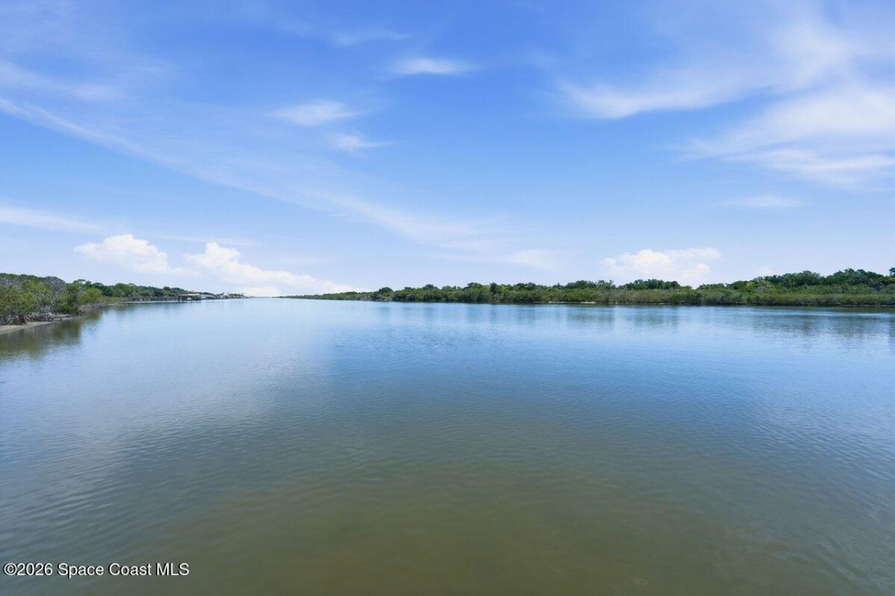 304 Portside Lane , Edgewater, FL 32141 Photo