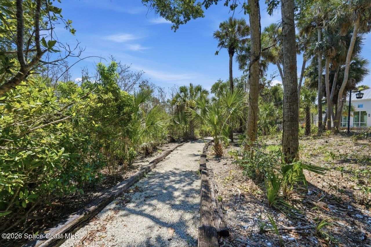 304 Portside Lane , Edgewater, FL 32141 Photo