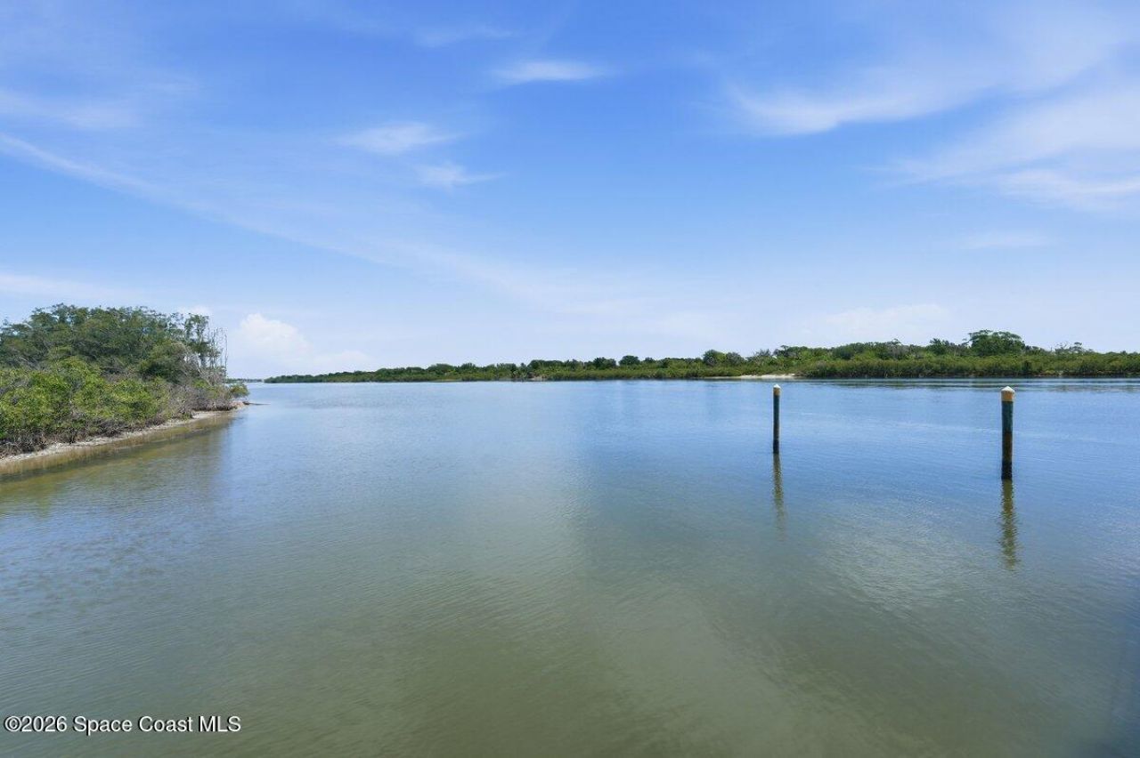 304 Portside Lane , Edgewater, FL 32141 Photo