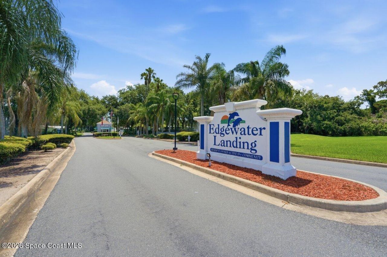304 Portside Lane , Edgewater, FL 32141 Photo
