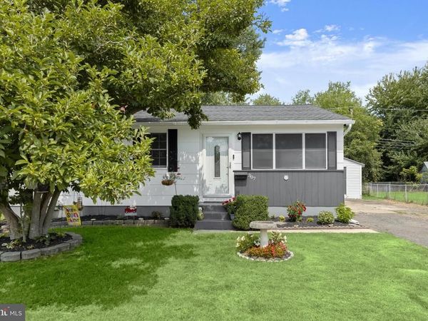 307 PARK HALL S, LAUREL, MD 20724