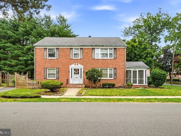 401 CREST AVENUE, HADDON HEIGHTS, NJ 08035