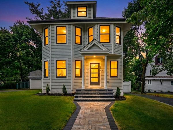 123-125 Mount Vernon Street, Unit 2, Newton, MA 02465