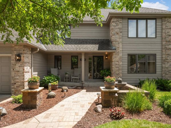 4824 Whispering Court, Eagan, MN 55122