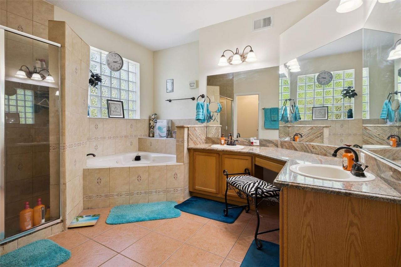 1603 Johns Cove Ln , Oakland, FL 34787 Photo