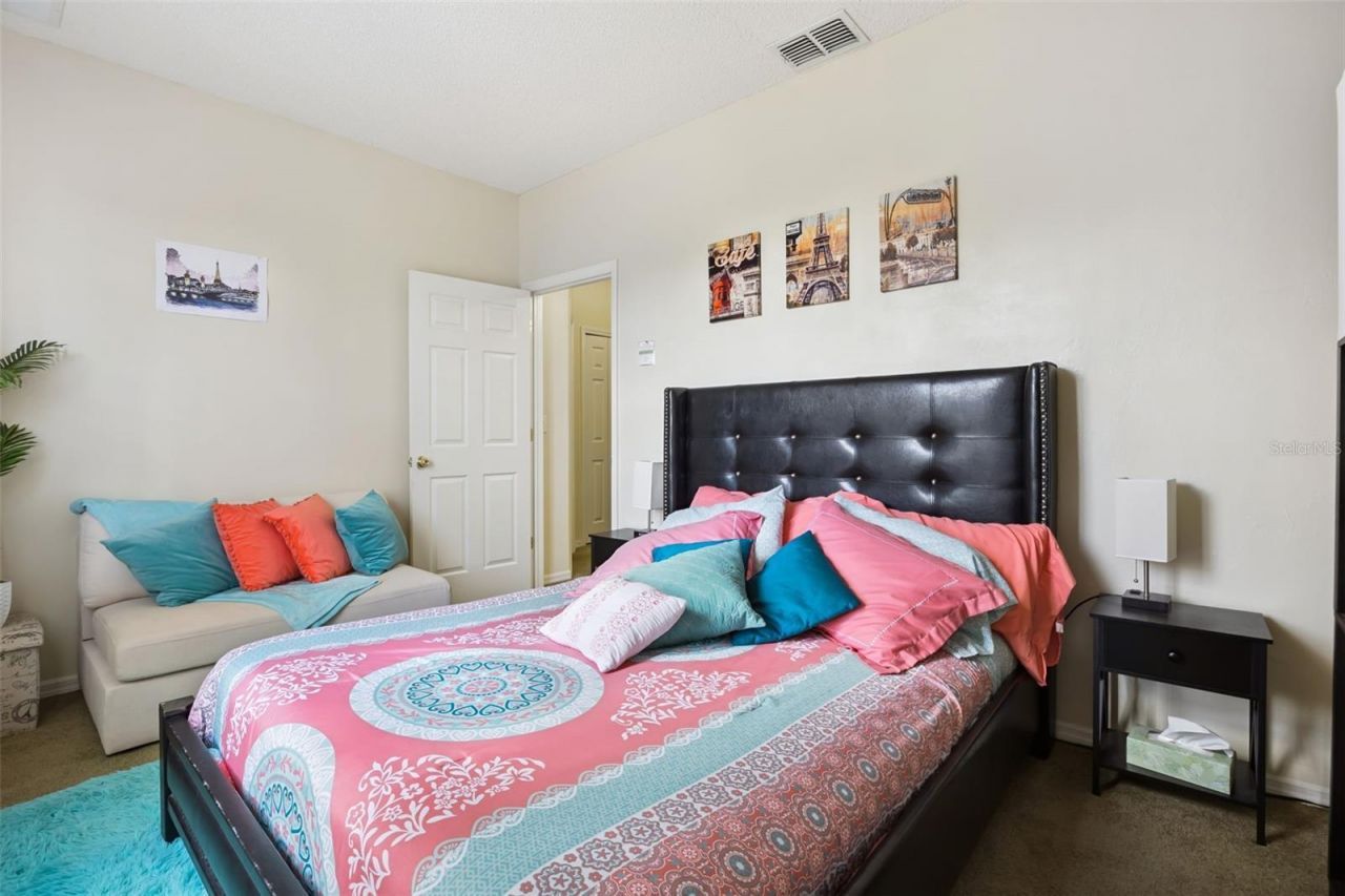 1603 Johns Cove Ln , Oakland, FL 34787 Photo