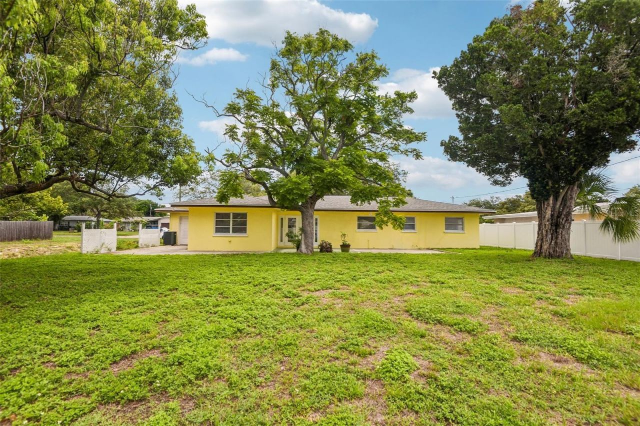 104 S Hercules Avenue, Clearwater, FL 33765 Photo
