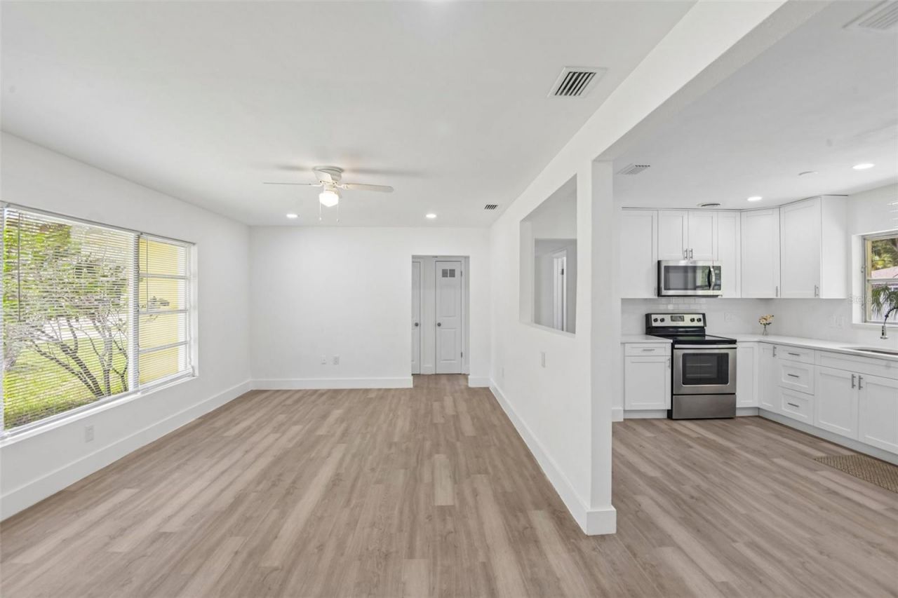 104 S Hercules Avenue, Clearwater, FL 33765 Photo