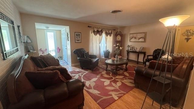 1890 63rd Avenue S, Saint Petersburg, FL 33712 Photo