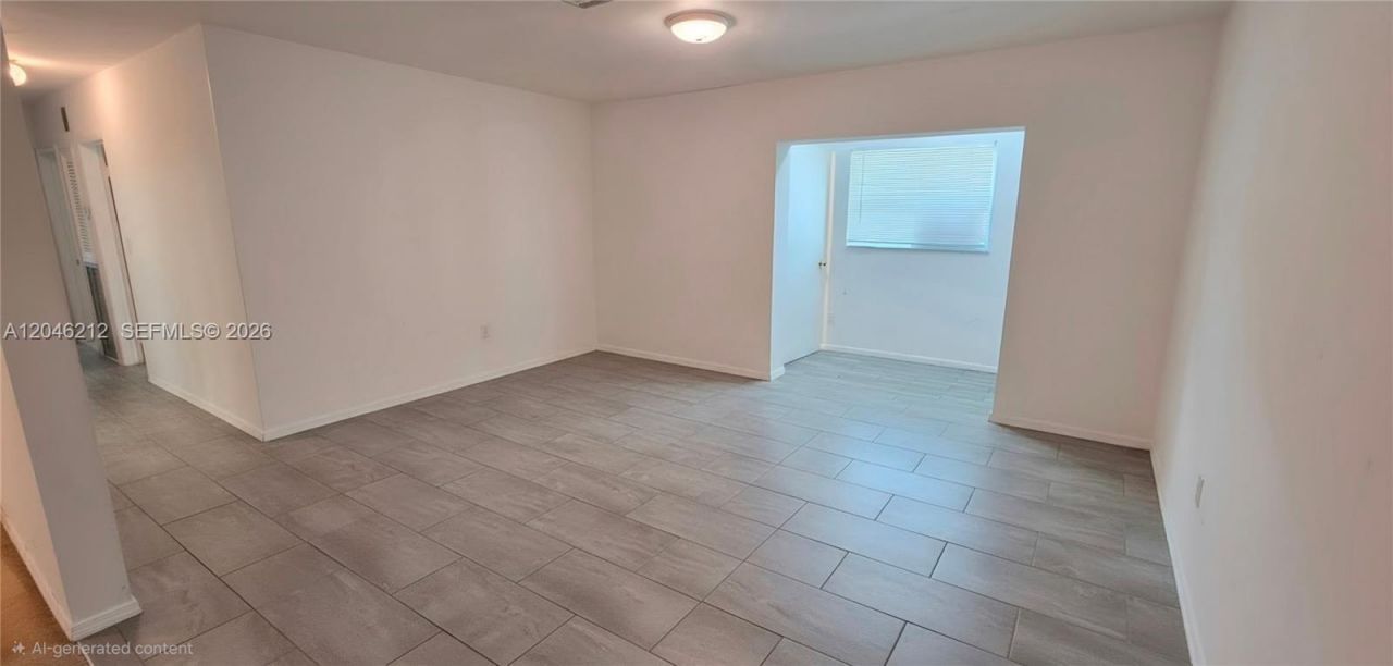 1331 NE 211th St, Miami, FL 33179 Photo