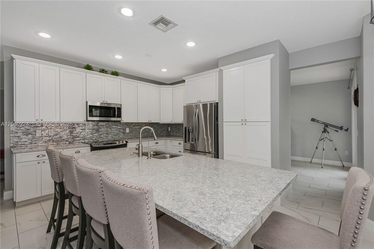 1834 SW 152nd Way , Miramar, FL 33027 Photo
