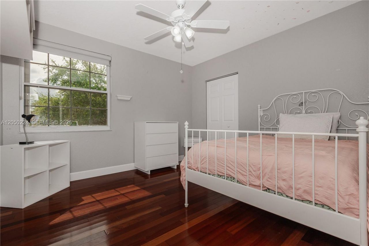 1834 SW 152nd Way , Miramar, FL 33027 Photo