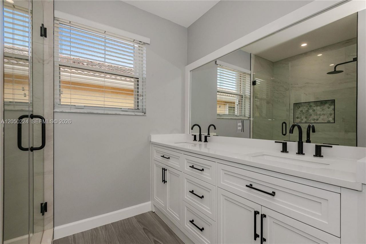 1834 SW 152nd Way , Miramar, FL 33027 Photo