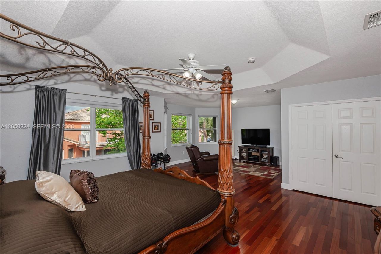 1834 SW 152nd Way , Miramar, FL 33027 Photo