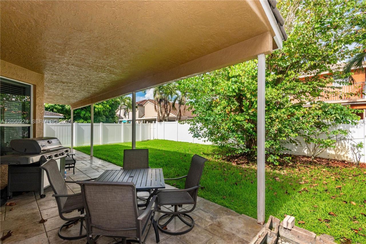 1834 SW 152nd Way , Miramar, FL 33027 Photo
