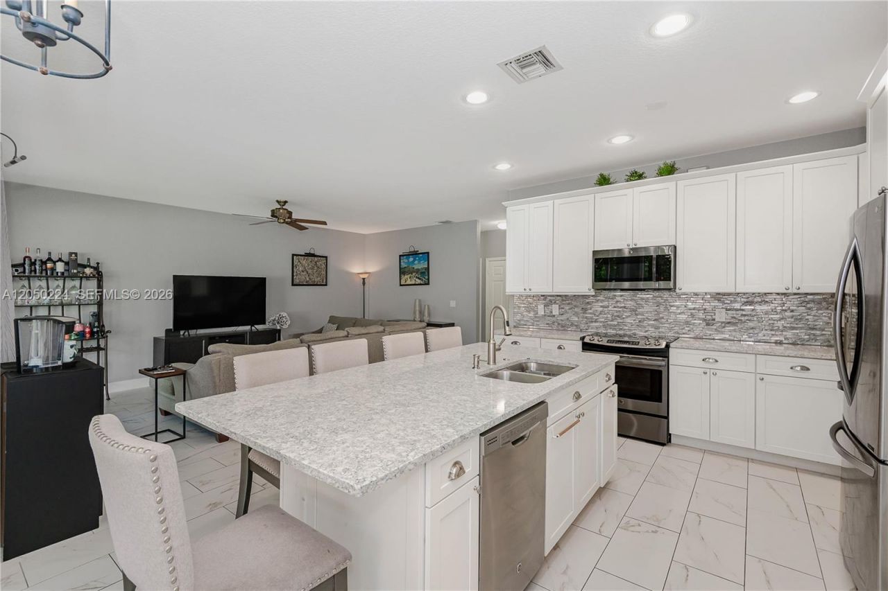 1834 SW 152nd Way , Miramar, FL 33027 Photo