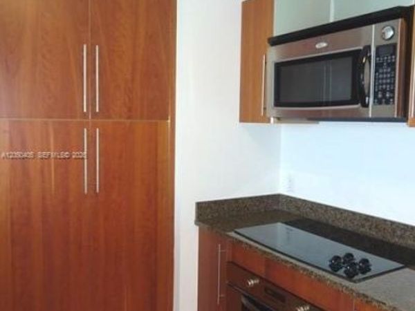 300 S Biscayne Blvd , Unit T-3505, Miami, FL 33131