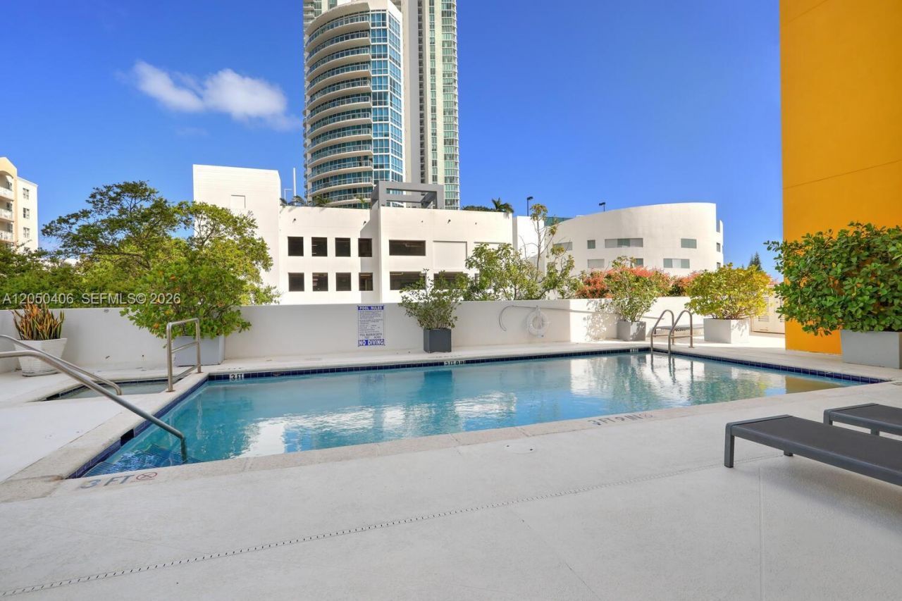444 NE 30th St , Unit 502, Miami, FL 33137 Photo