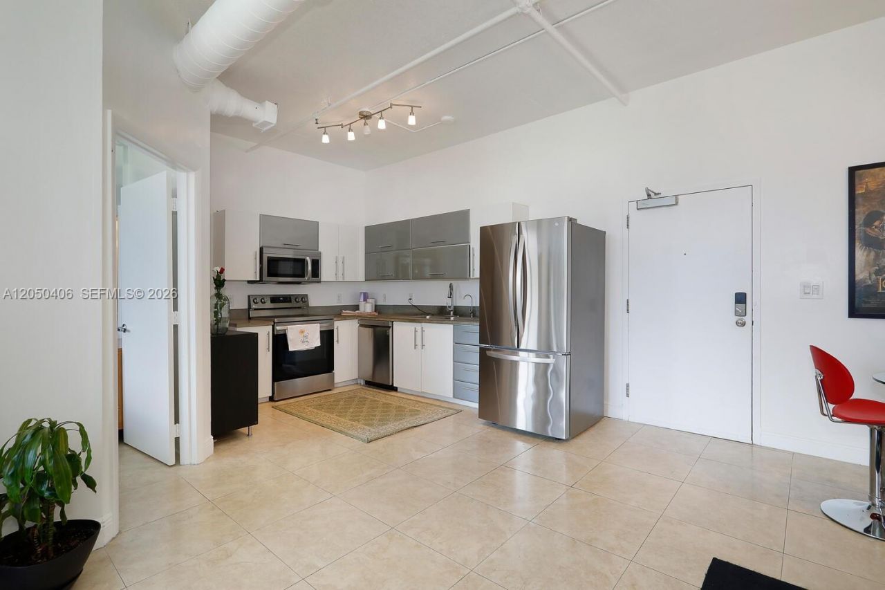 444 NE 30th St , Unit 502, Miami, FL 33137 Photo