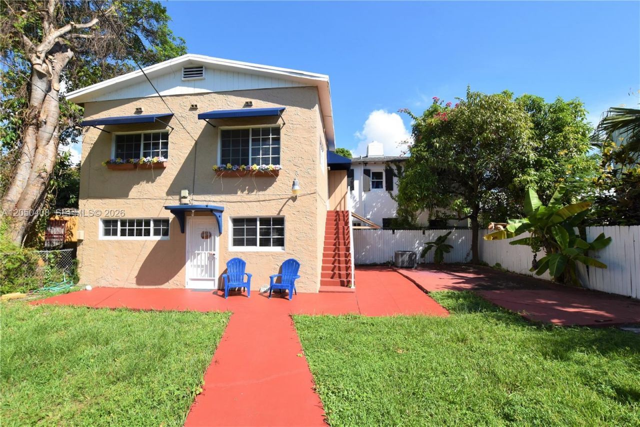 2615 SW 20th St , Miami, FL 33145 Photo